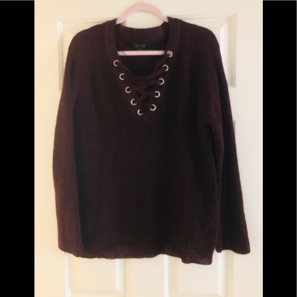 V neck sweater